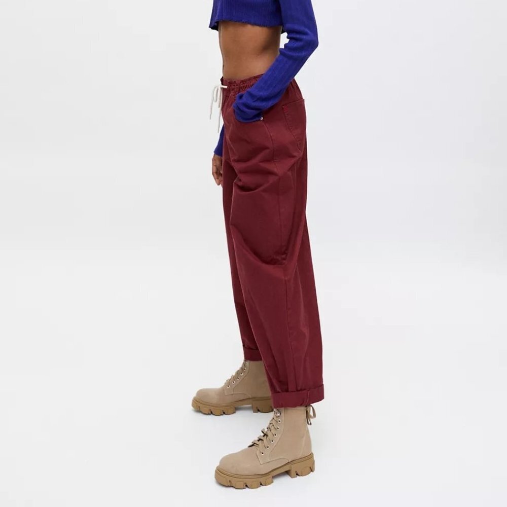 Urban Outfitters BDG Womens Liv Chino Maroon High Waisted Chino Pants
